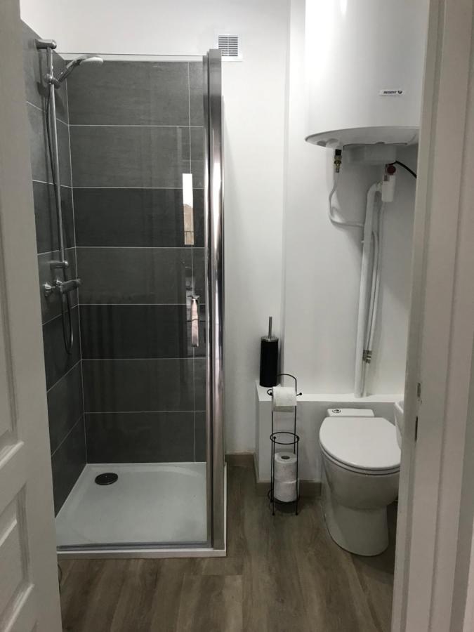 Bel Appartement Renove, Spacieux Et Lumineux Bourg-en-Bresse Esterno foto
